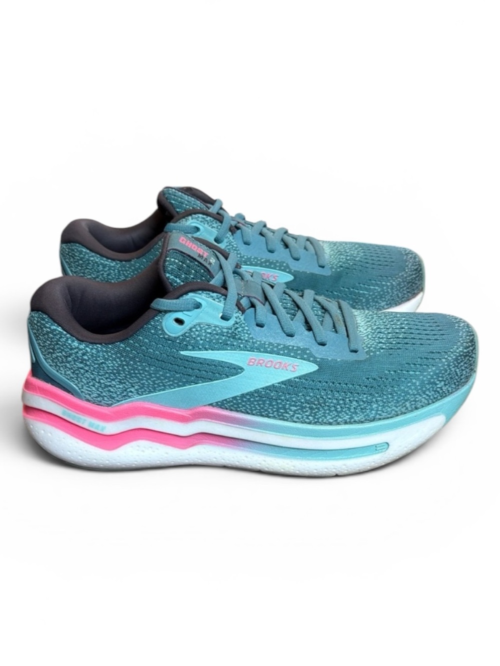 Brooks Ghost Max 2 Running Shoes  Women’s 9 Storm Blue/Knockout Pink